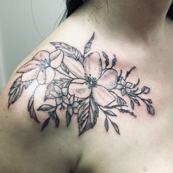 Художественная женская татуировка
                    Мастер перманентного макияжа Лидия Киев