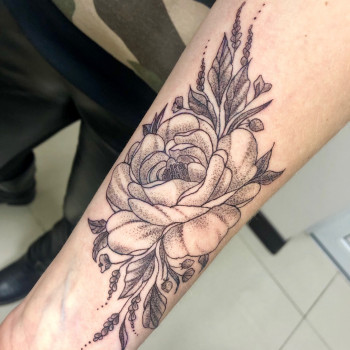 Художественная женская татуировка
                    Мастер перманентного макияжа Лидия Киев