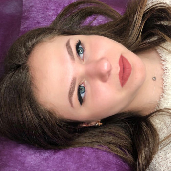 Пудровые брови татуаж
                    Мастер перманентного макияжа Лидия Киев