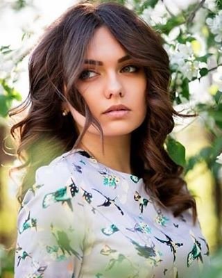Стрижка на средние волосы до плеч укладка волос, фото -  Анна Онищенко