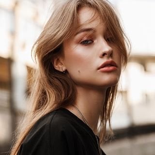 Портретна фотосесія у місті вулична, фото - Візажист Кристина