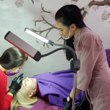 Моменты на Курсе "Молекулярное восстановление ресниц FlaxLas