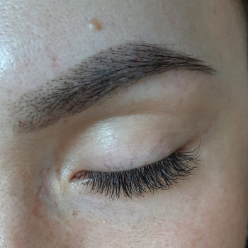 Классическое наращивание ресниц
                    Лешмейкер Юлия Мироненко Суми