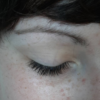 Классическое наращивание ресниц
                    Лешмейкер Юлия Мироненко Суми