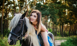 Макияж на фотосессию или видео-съемку Бровист Таисия Харьков