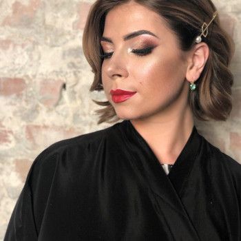 Вечерний макияж
                    Визажист Юлия Черныш Киев