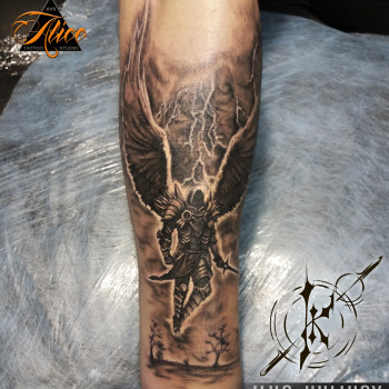 Тату на руке ангел, фото - Тату мастер Илья Куликов