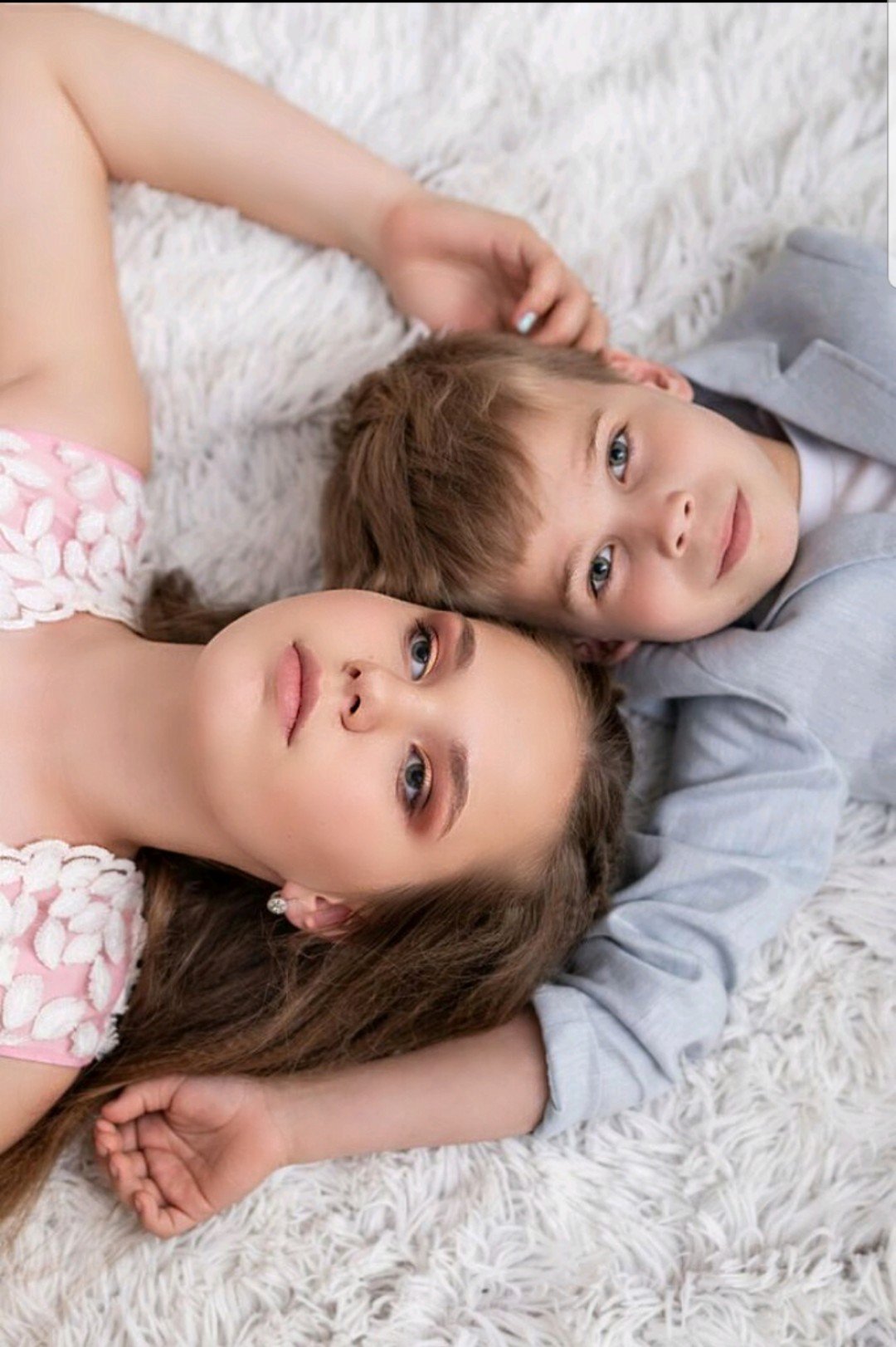 Сімейна фотосесія у студії портретна, фото - Перукар София Ковалева