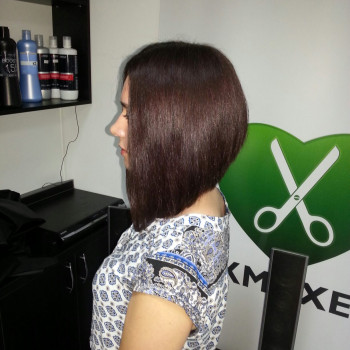 Стрижка женская
                    Перукар Владислав Київ