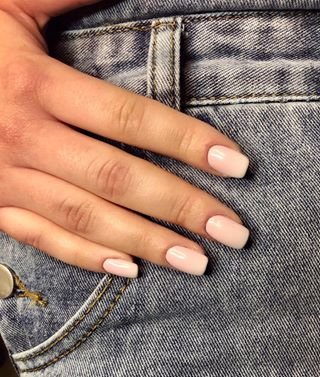 Нежный маникюр нюдовый розовый, фото - Студия красоты Angel Beauty