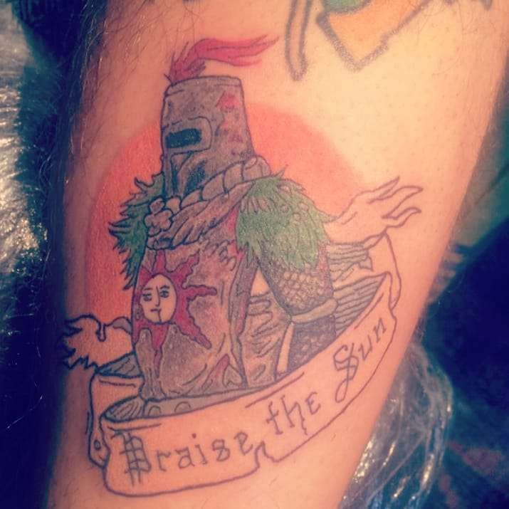 Praise the sun, фото - Тату майстер TradAnimeTattoo