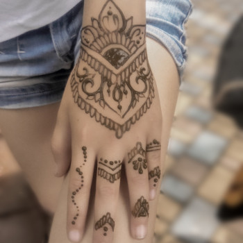 Мехенди. Роспись хной
                    Тату мастер Анастасия Николаев