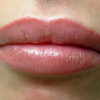 Перманентный макияж губ (3-d объем, акварель, контур с растушевкой, нюд)
                    Бровіст Алеся Джига Вінниця