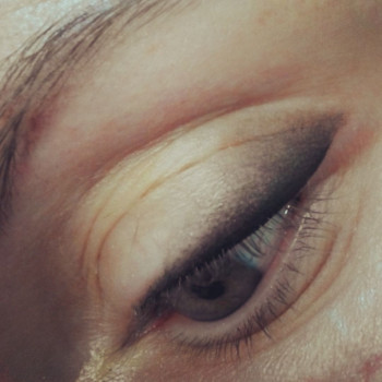 Перманентный макияж век (межресничка, стрелочка, тени)
                    Бровіст Алеся Джига Вінниця