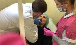 Збільшення губ, виправлення асиметрії губ Косметолог-инъекционист Артур Луцк