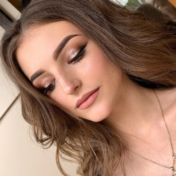 Макияж
                    Візажист Марина Кирилюк Вінниця