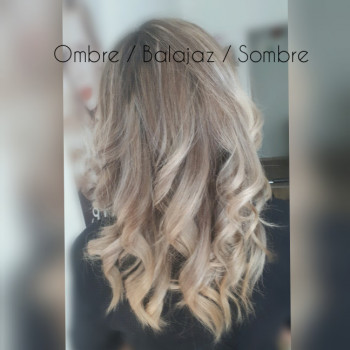 Мелирование
                    Перукар Надежда Київ