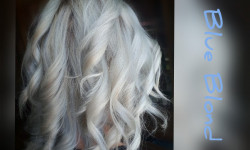 Обновить покраску, выровнять тон, исправить покраску ранее Парикмахер Надежда Киев