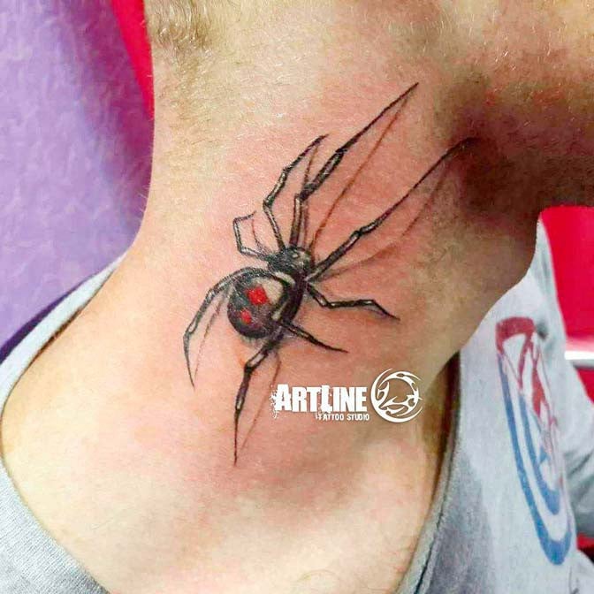 На шее паук, фото - Тату салон ArtLine