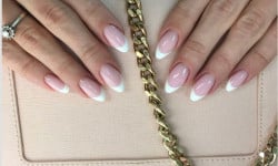 Наращивание френч + маникюр Мастер маникюра Анастасия Киев