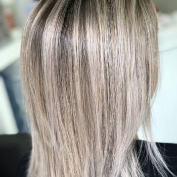 окрашивание волос, манікюрприрода