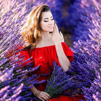 Укладка и плетение волос, подбор стиля, создание образа
                    Визажист Ольга Киев