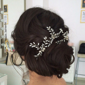 Укладка и плетение волос, подбор стиля, создание образа
                    Визажист Ольга Киев