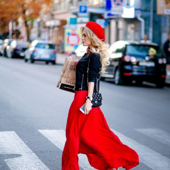 Укладка и плетение волос, подбор стиля, создание образа
                    Визажист Ольга Киев