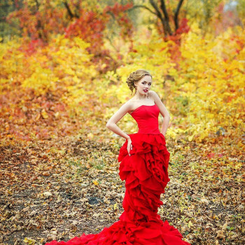 Укладка и плетение волос, подбор стиля, создание образа
                    Визажист Ольга Киев