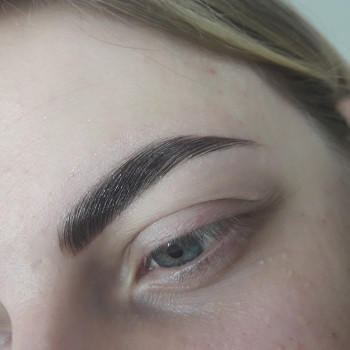 Довготривала укладка + корекція + пофарбування