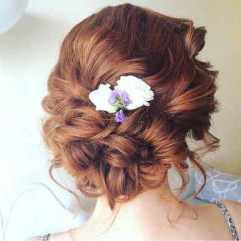 Свадебная прическа
                    Визажист Инна Киев
