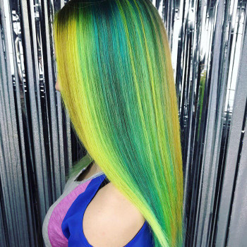 Фарбування (Тон в тон, тонування, складні техніки)
                    Салон краси OBeautyHub Запоріжжя