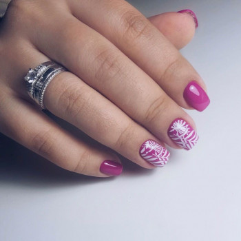 Маникюр с покрытием гель лаком
                    Нігтьова студія Nails Bar Studio Харків