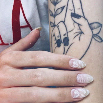 Маникюр с покрытием гель лаком
                    Нігтьова студія Nails Bar Studio Харків