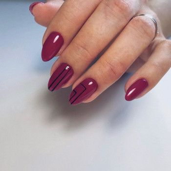 Маникюр с покрытием гель лаком
                    Нігтьова студія Nails Bar Studio Харків