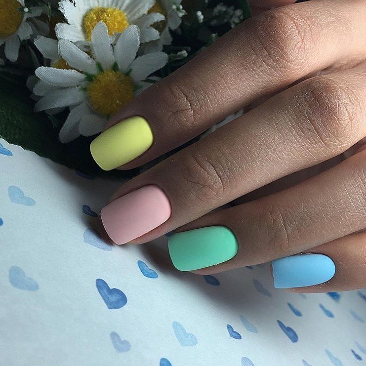Маникюр на короткие ногти нежный матовый, фото - Ногтевая студия Nails Bar Studio