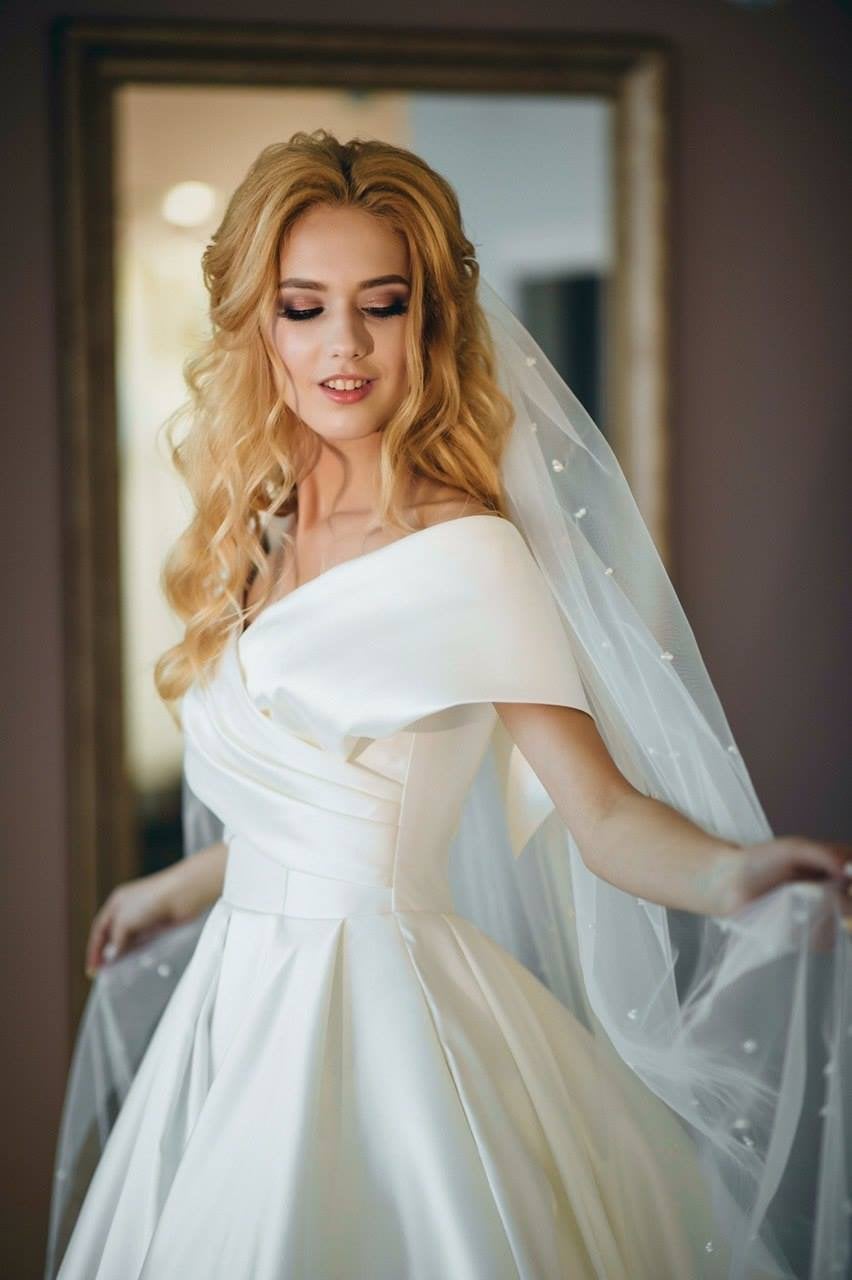 Весільна фотосесія портретна у сукні, фото -  Tata Beauty Academy