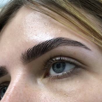 Коррекция и окрашивание бровей хной. Биотатуаж бровей