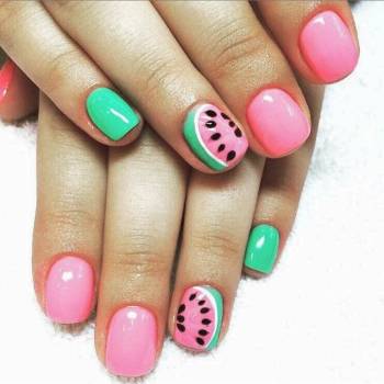 оформление бровей, наращивание ресниц