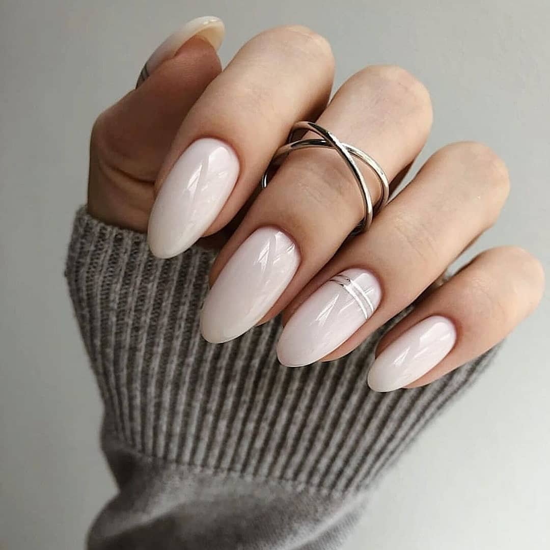 Нюдовий манікюр мигдаль на довгі нігті, фото - Нігтьова студія SK Nail Studio