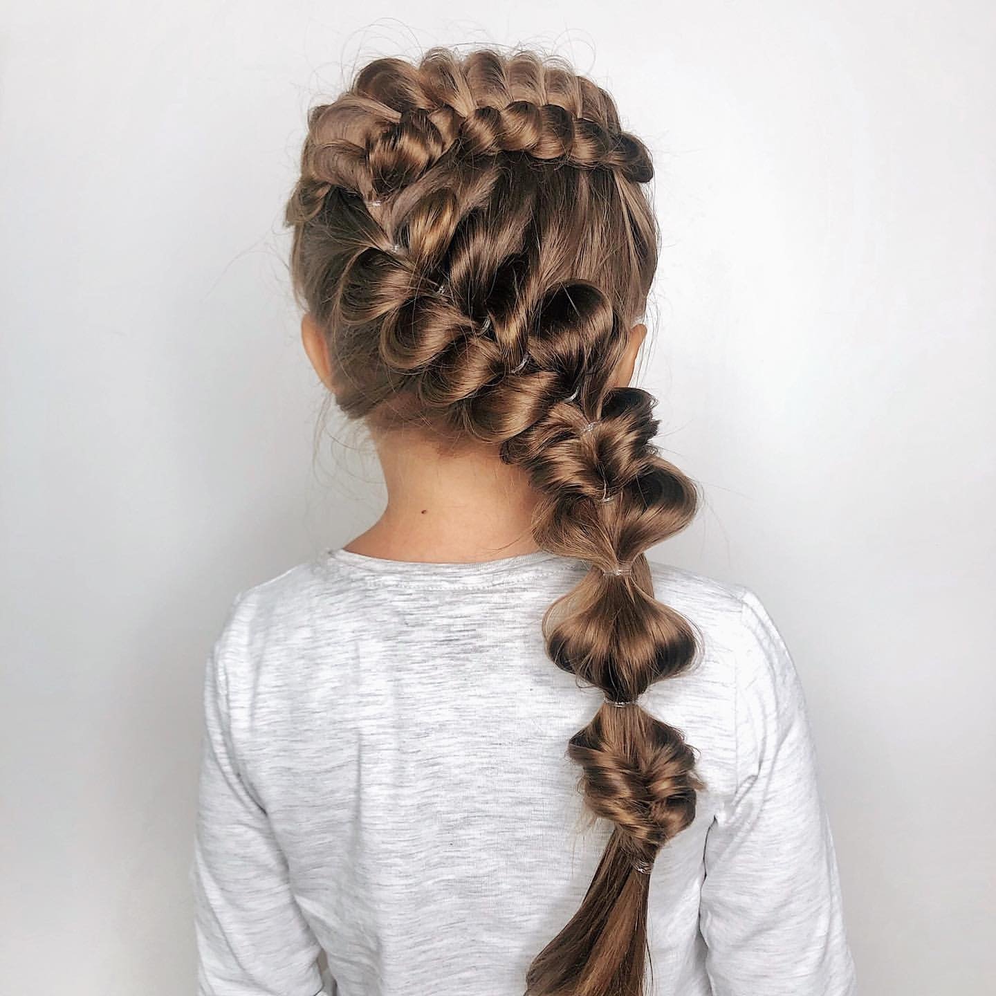 Укладка волос плетение косички, фото - Студия красоты Cute&Cava