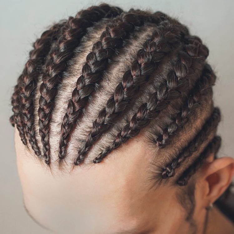 Плетение волос брейды темный цвет, фото - Барбершоп Hair Force 1