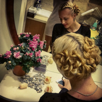 Прически и укладки
                    Парикмахер Юлія Пустовіт Киев