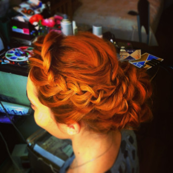 Прически и укладки
                    Парикмахер Юлія Пустовіт Киев