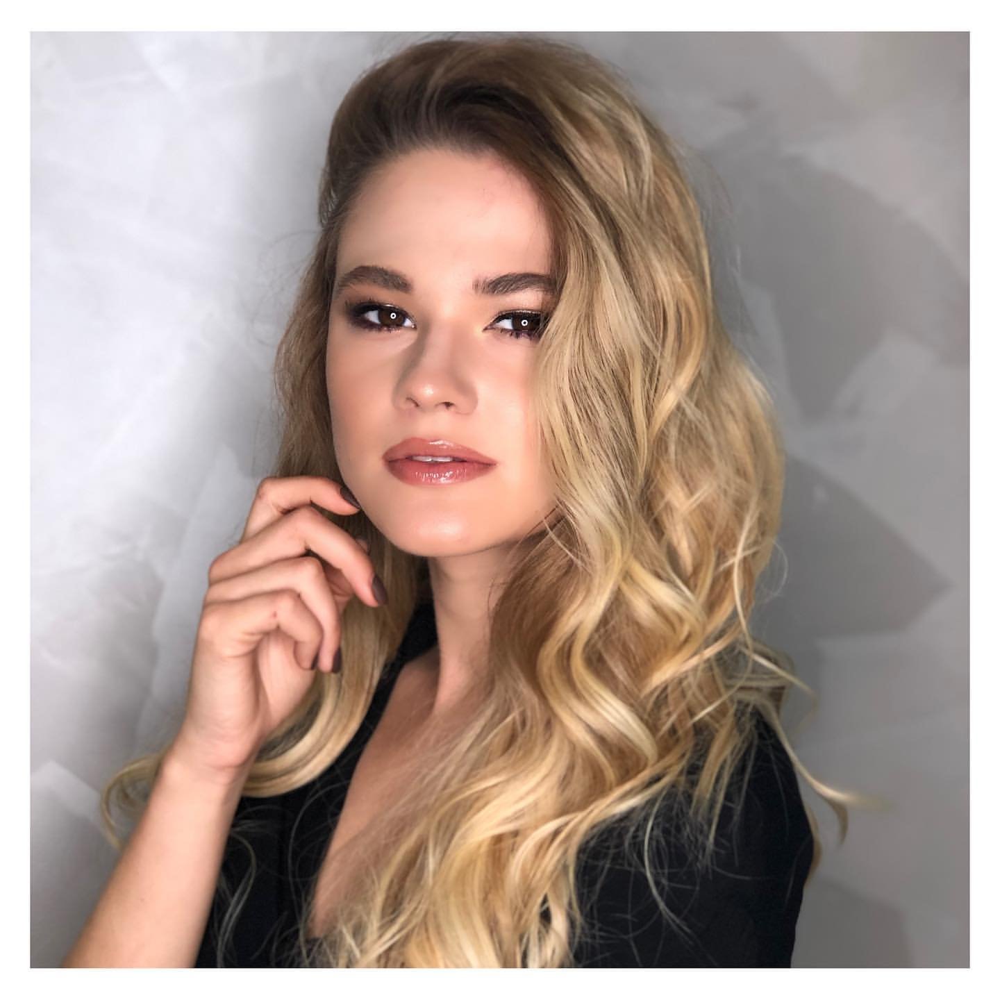 Фотосесія у студії стильна портретна, фото - Студія краси VOVA URMAN salon