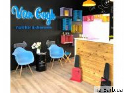 Салон краси Van Gogh nail & brow bar Київ,ул. Верхний Вал , д 22 район Поділ