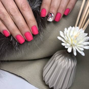 Маникюр и покрытие