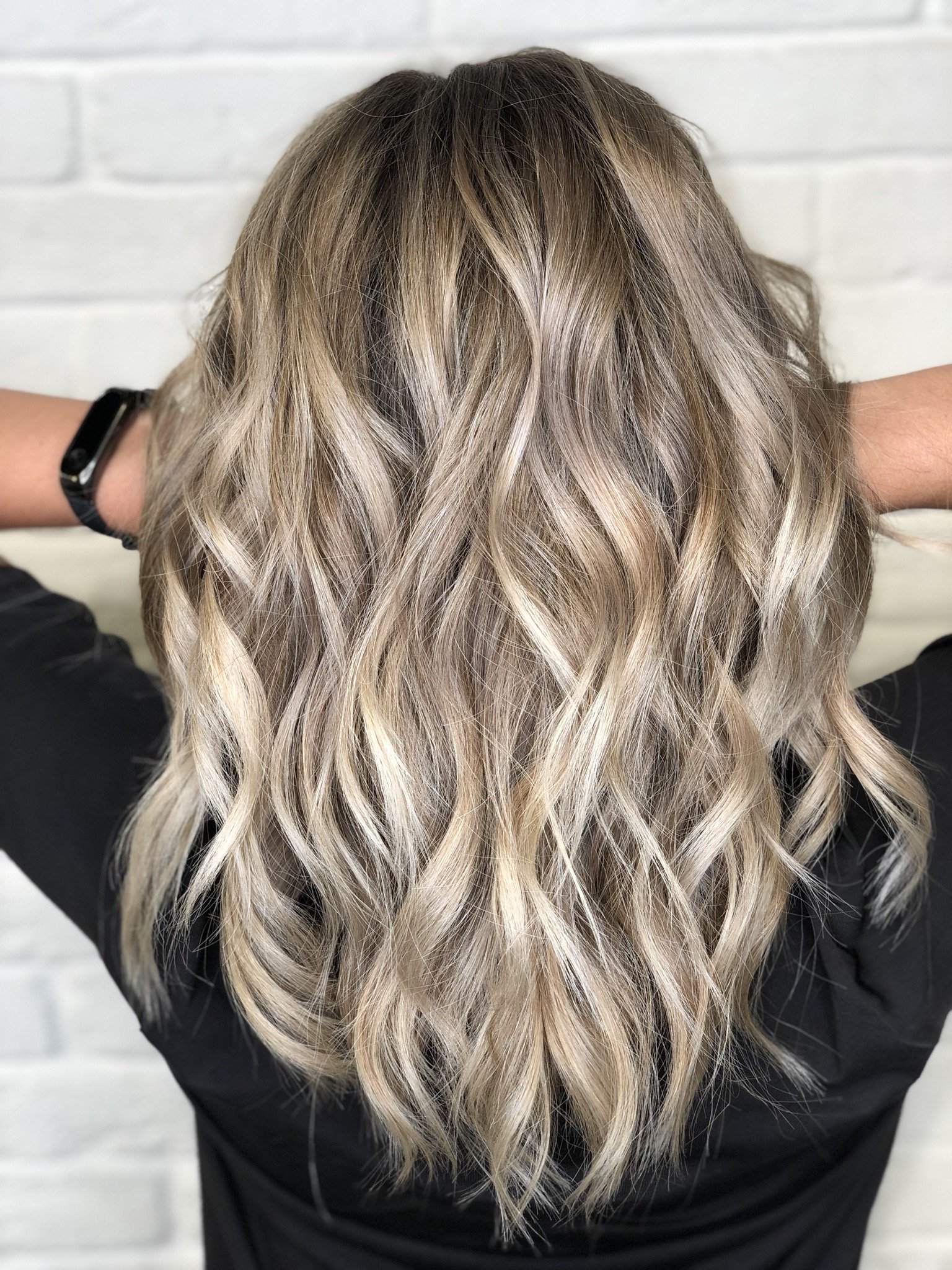 Стрижка на длинные волосы женская балаяж, фото - Студия красоты Gio Beauty Bar