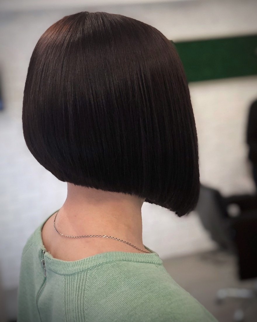 Коротка жіноча стрижка боб, фото - Студія краси Oliferchuk Beauty Studio