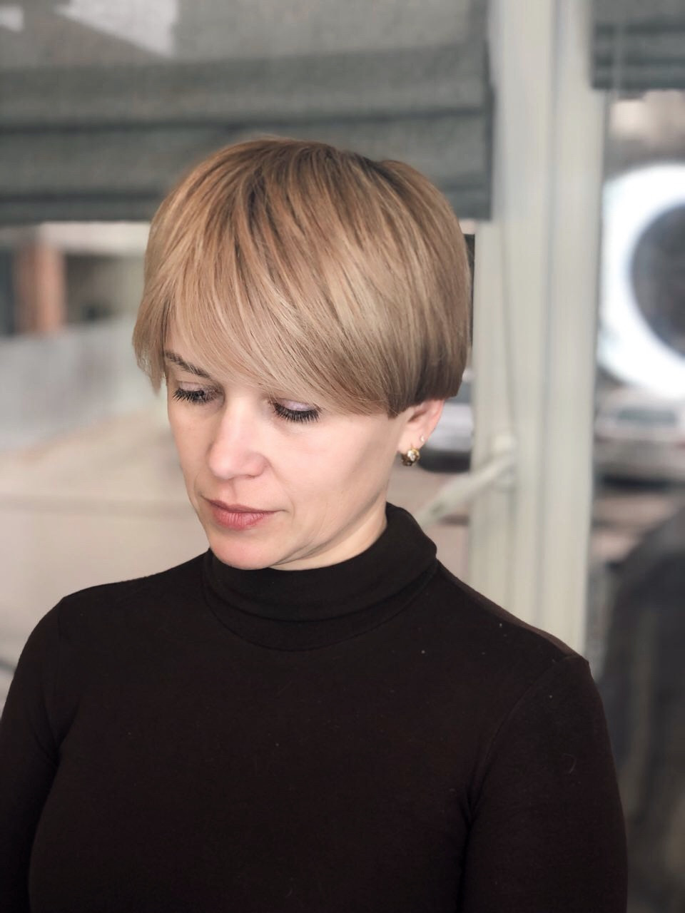 Коротка жіноча стрижка на коротке волосся, фото - Студія краси Oliferchuk Beauty Studio